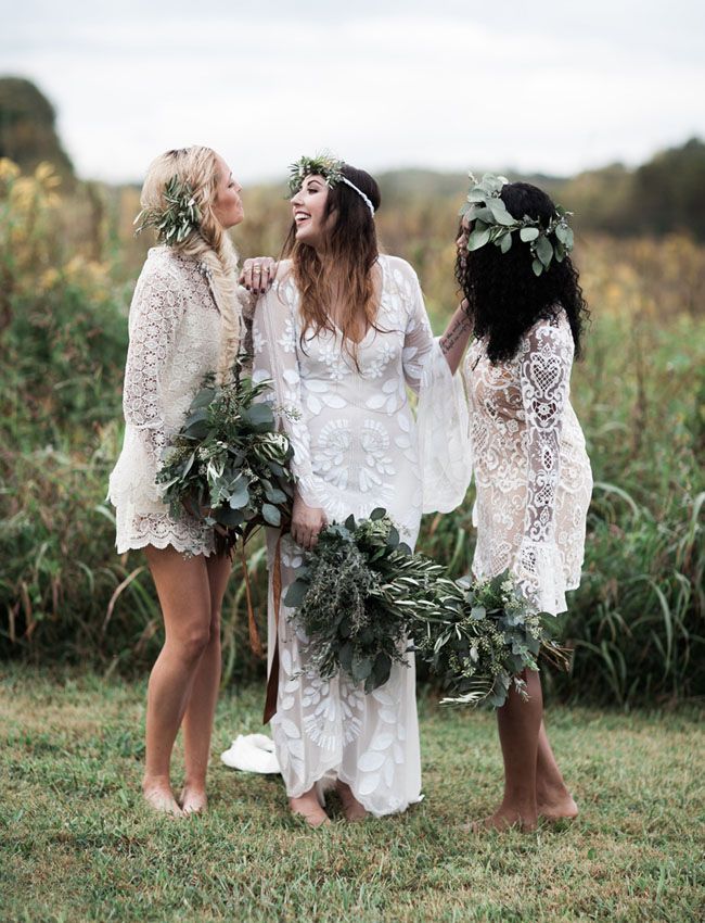 60s Style Wedding Dresses Inspirational Stylish Bohemian Farmhouse Wedding Chelsea Ainsworth