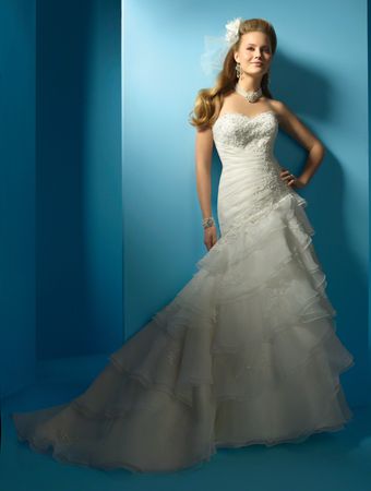 alfred angelo wedding gown unique style 2123