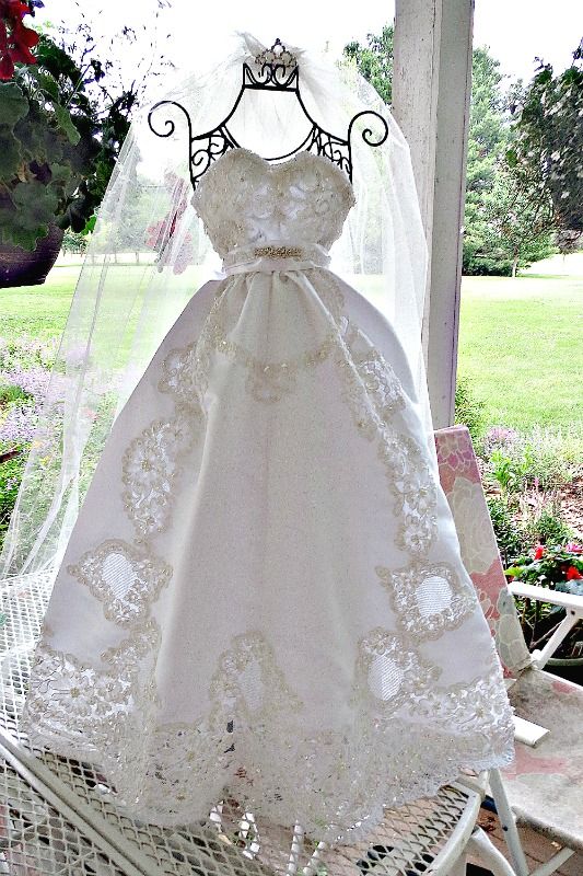 Altered Wedding Dresses Best Of Bridal Dress On Wire form 29" Tall the Altered Chick