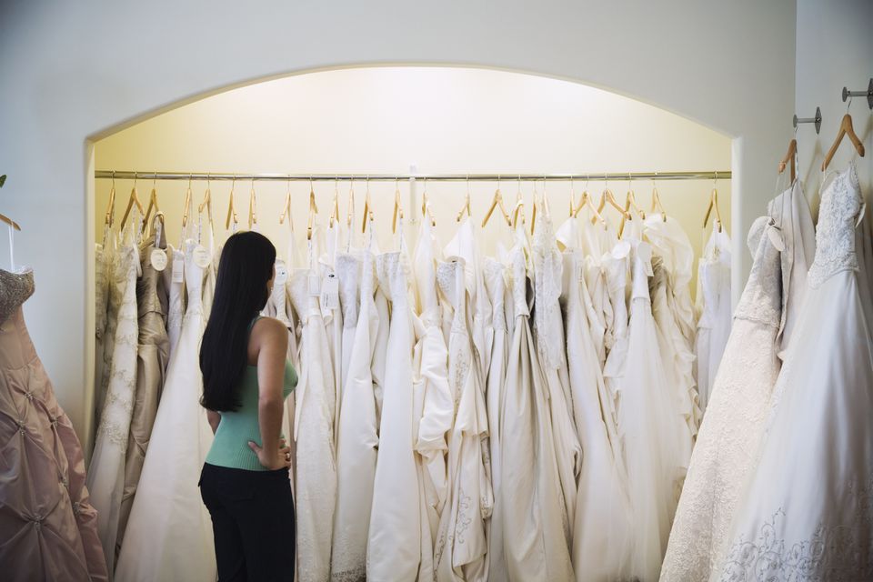 Average Wedding Gown Cost Fresh What Do Wedding Dresses Cost