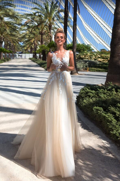 Bridal top Luxury Discount Vestidos De Novia Lace Tulle Champagne Boho Long Wedding Dress 2018 with Straps Y Sheer top V Neck Inform Simple Bridal Gowns Bohemian