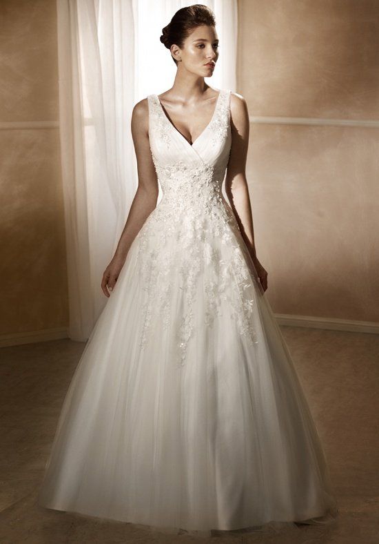 Busty Brides Wedding Dresses Awesome Pin On E Day Wedding