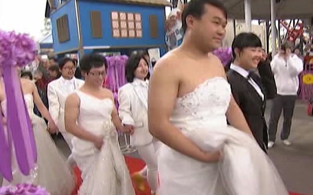 Cartoon Wedding Dresses Lovely Wedding Dresses Cross Dressed Weddings