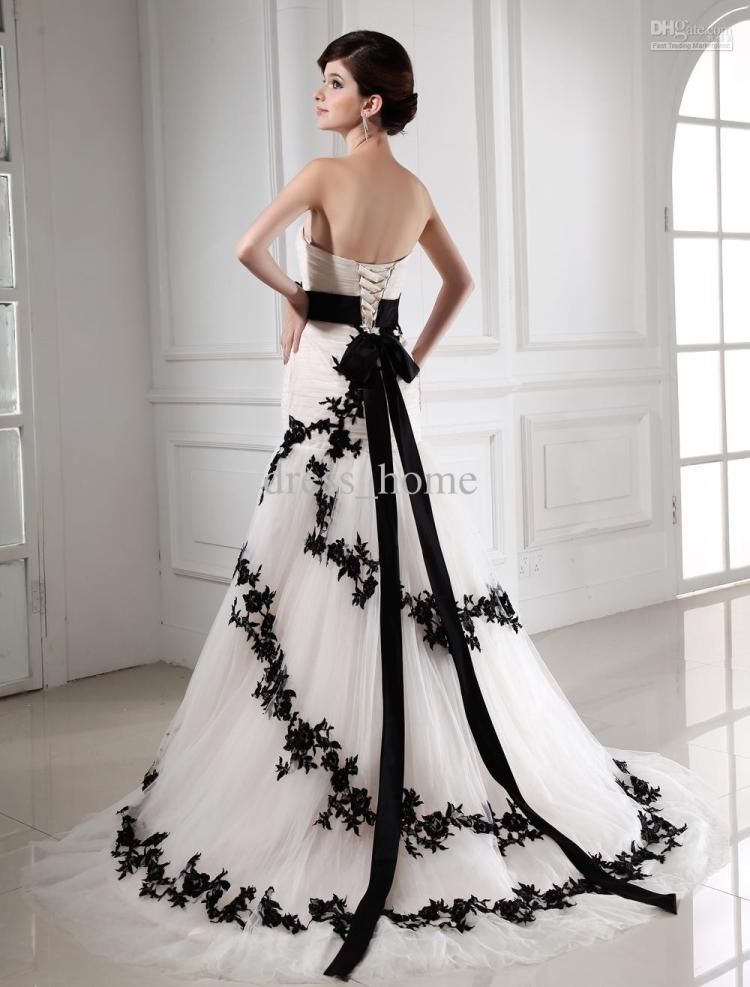 Cheap Black Wedding Dresses New Mermaid Strapless Chapel Train Black White Wedding Dresses