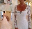 Church Wedding Dresses Luxury Vintage Sweetheart Wedding Dresses with Long Sleeve 2019 Retro Full Lace Applique Covered button Country Church Bridal Temple Wedding Gown Strapped