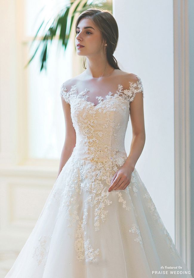 Clasic Wedding Gowns Fresh This Classic Wedding Dress From sonyunhui Featuring Delicate