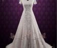 Classic Vintage Wedding Dress Luxury Vintage Inspired Modest Lace Wedding Dress with Sleeves