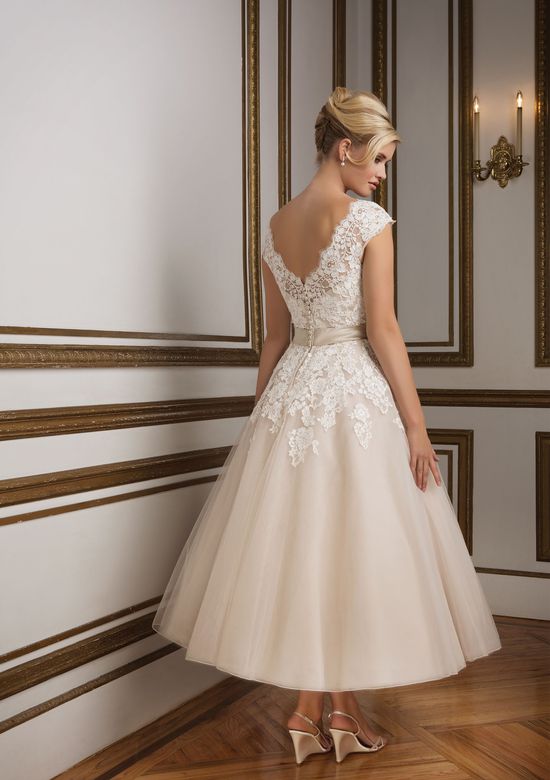 Cocktail Length Wedding Dress Luxury Style 8815 Vintage Inspired Champagne Tulle Tea Length