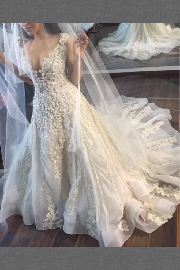 Custom Wedding Dress Luxury Customized Admirable Wedding Dresses with Appliques Lace