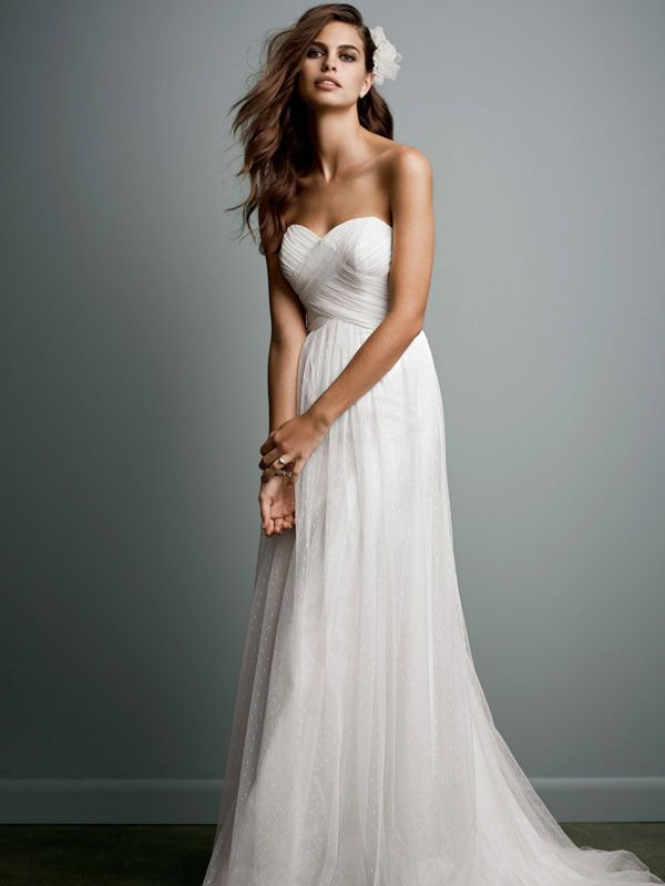 Flowing Wedding Dresses Awesome for the Contemporary Bride Seeking Chic Style This soft