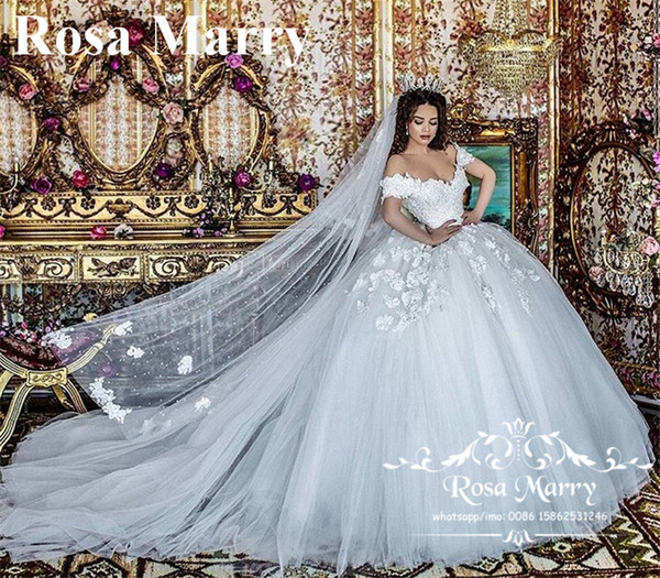 Flowy Wedding Dress New Princess Queen Ball Gown Lace Wedding Dresses 2017 F Shoulder Lace Appliques Arabic Nigeria Russian Gothic Bridal Gowns Vestido De Novia Retro
