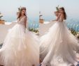 Full Skirt Wedding Dress Awesome Bohemian Puffy Princess Wedding Dresses Long A Line Tiers Skirt Y V Neck Backless top Lace Garden Beach Boho Bridal Gowns Plus Size Modest Ball