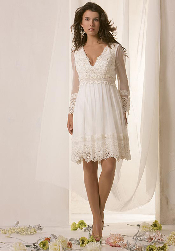 Casual Short Wedding Dresses with Sleeves