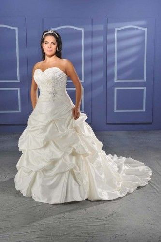 wedding dress styles for plus size awesome charming plus size strapless sweetheart taffeta beads working