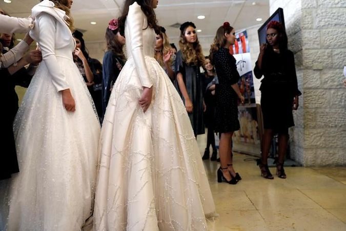 Jewish Wedding Dresses Unique How orthodox Jews Keep Wedding Costs Low for Brides – the