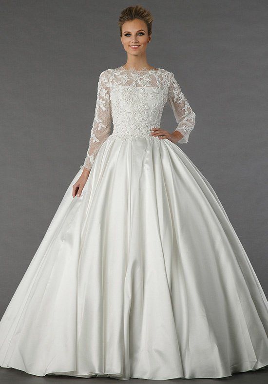 Kleinfelds Wedding Dresses Elegant tony Ward for Kleinfeld Wedding In 2019
