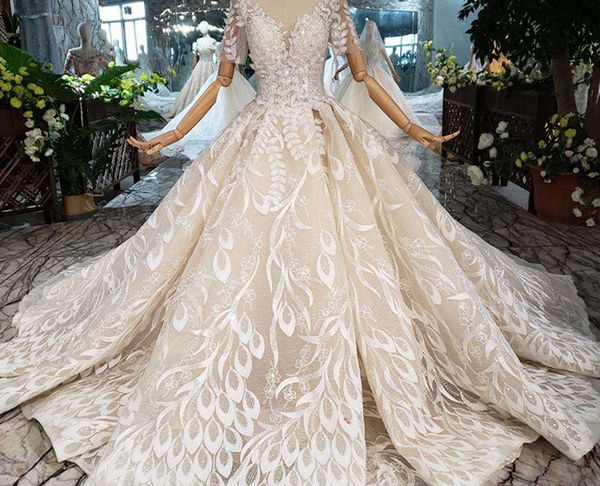 Lebanon Wedding Dresses Elegant 2019 Newest Design Lebanon Wedding Dresses Shining Crystal Tulle Short Sleeve Wedding Gowns Open Keyhole Back Exquisite Garden Bridal Gowns Knee