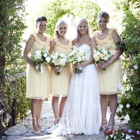 Light Yellow Bridesmaid Dresses New Bouquets Wedding Flower