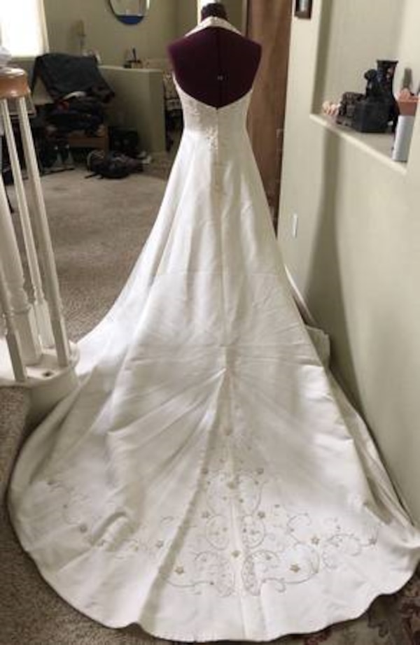 Michael Angelo Wedding Dresses Best Of Michaelangelo Satin Halter V Neck Wedding Gown Size 6 $200