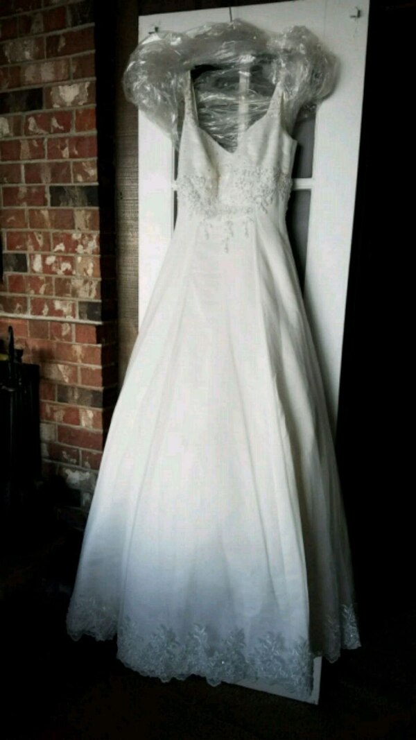 Michealangelo Wedding Dresses Beautiful Women S White Sleeveless Wedding Gown