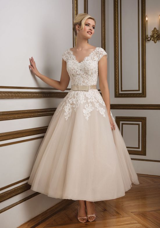 Mid Length Wedding Dresses Elegant Style 8815 Vintage Inspired Champagne Tulle Tea Length