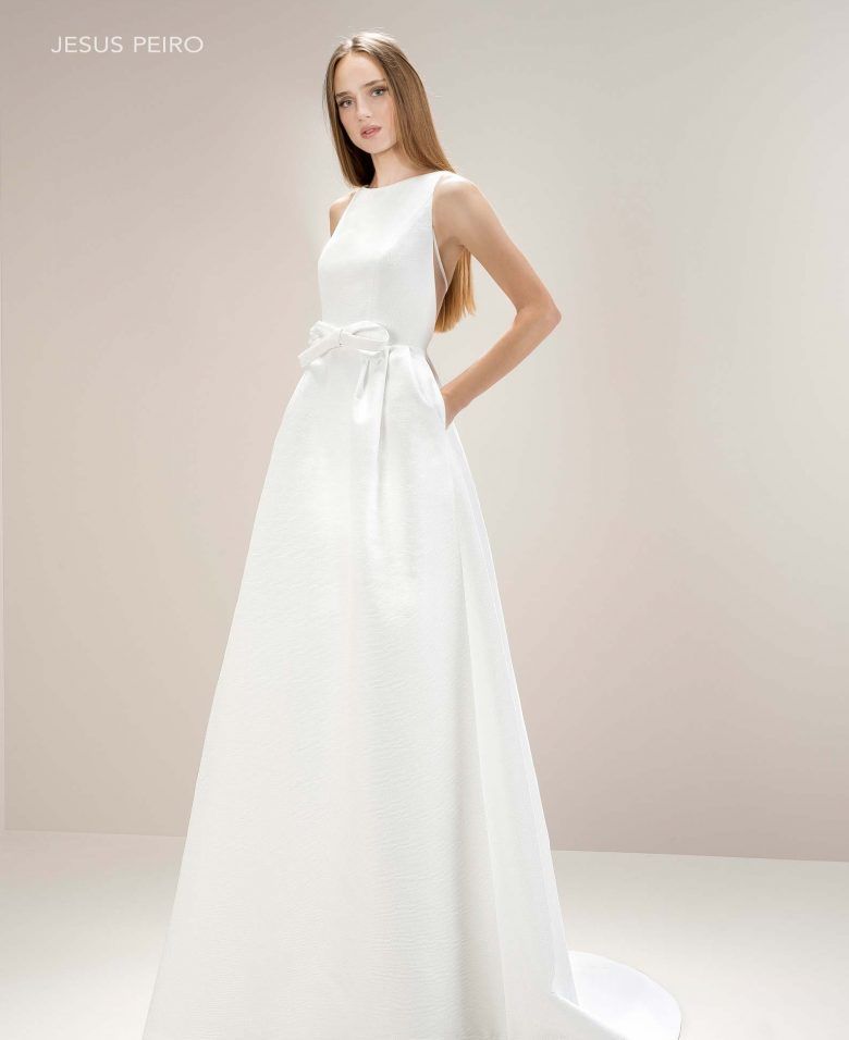 Nordstrom Wedding Suite Luxury 8005 Wedding Dress by Jesus Peiro