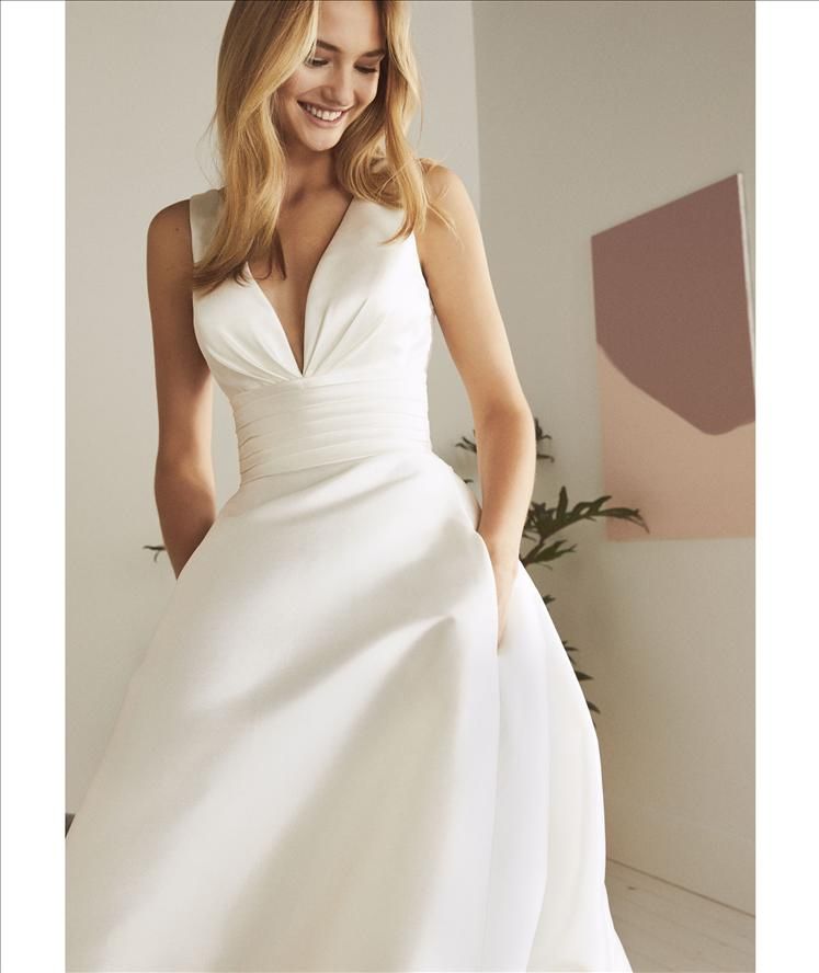 One Shoulder Wedding Gown Fresh Gorgeous In It S Simplicity Pronovias Wedding Dress