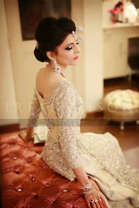 Orange and White Wedding Dress Awesome 53 White & Cream Inspirational Pakistani Bridal Outfits