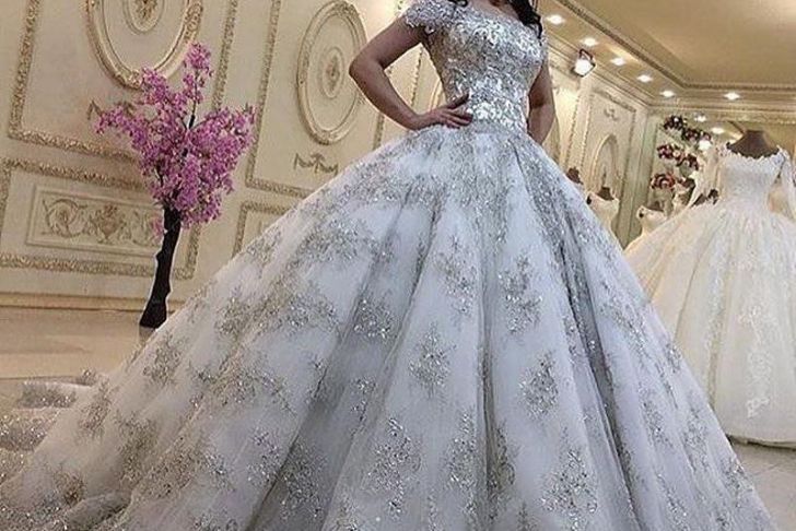 Plus Size Ball Gown Wedding Dresses New Großhandel Luxuriöse Bling Spitze Brautkleider Plus Size Prinzessin Ballkleider Kurzen rmeln Perlen Brautkleid Arabisch Dubai Vestidos De Novia Von