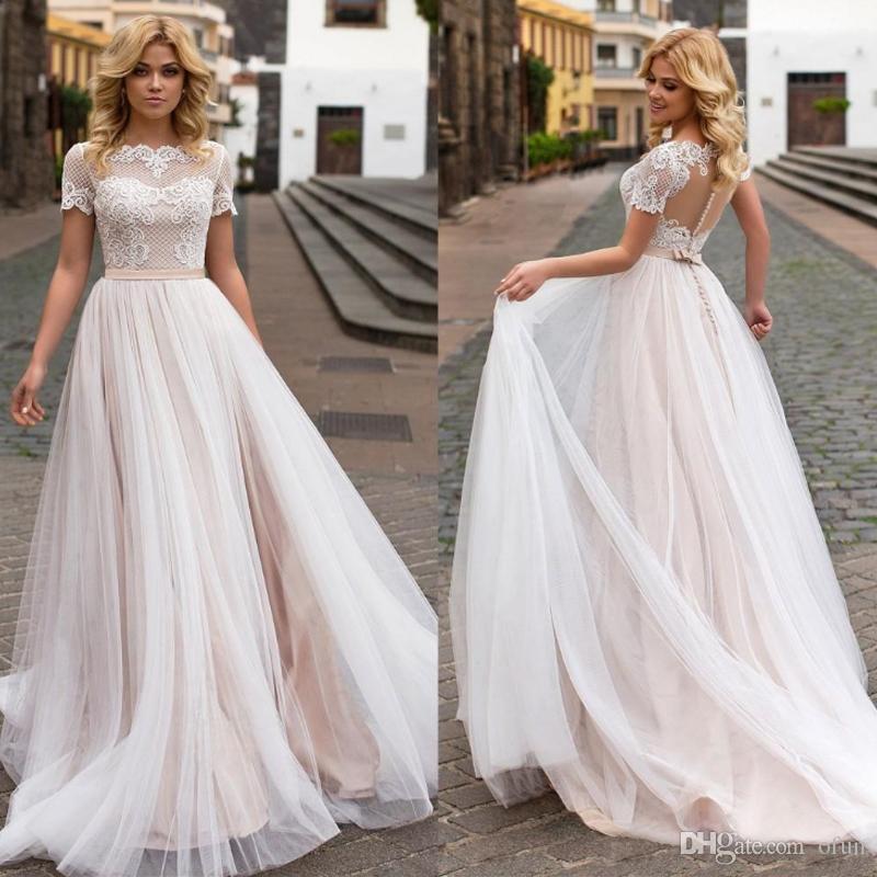 Plus Size Retro Wedding Dresses Beautiful Plus Size Vintage Country Wedding Dresses A Line Short Sleeves Tulle Lace Bridal Gowns Beach Wedding Dresses