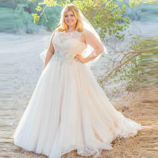 2016 Plus size Wedding Dresses Elegant Lace Tulle Wedding Gowns Sheer O Neck Sweep Train Tulle 640x640