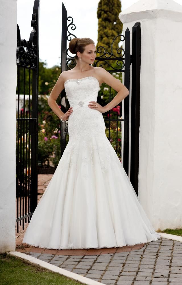 Preowned Wedding Dresses Au Awesome Essense Of Australia D1074 Size 12 Color Ivory Retail