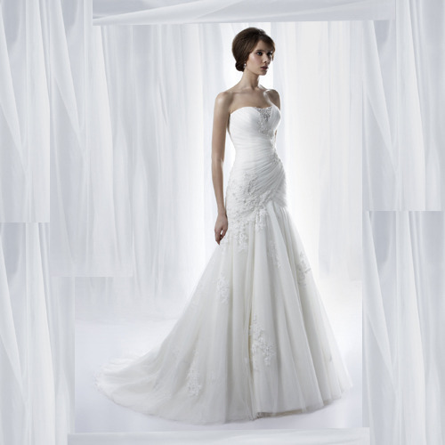 bridal gown 500x500