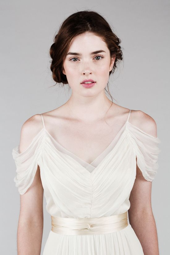 Saja Wedding Dresses Beautiful Love This Romantic Silk Chiffon Wedding Dress with F the