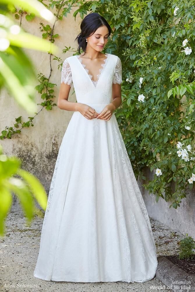 Scalloped Lace Wedding Dresses Elegant Anna Schimmel 2018 Wedding Dresses Weddings