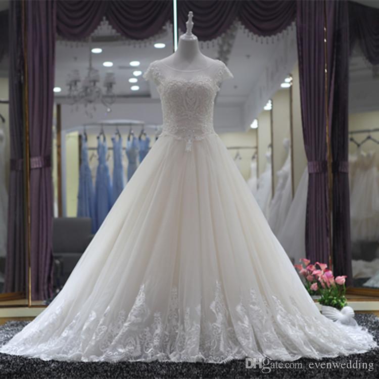 Ship Wedding Dress Fresh Beaded Scoop Neck Tulle Ball Gown Wedding Dress with Short Sleeves 2019 Court Train Wedding Gowns High Quality Personalized Bridal Gowns