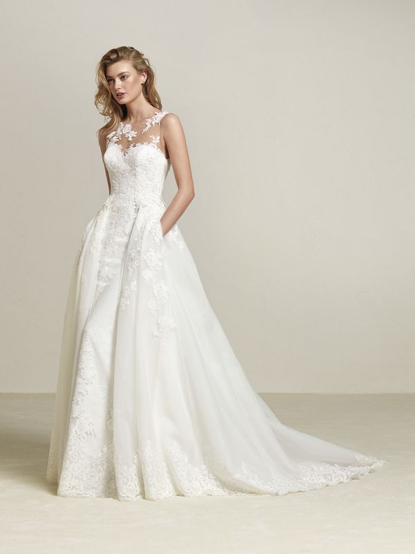 illusion lace wedding dress lovely zobaczcie przepiac299kne suknie ac29blubne od pronovias na 2018 rok foto