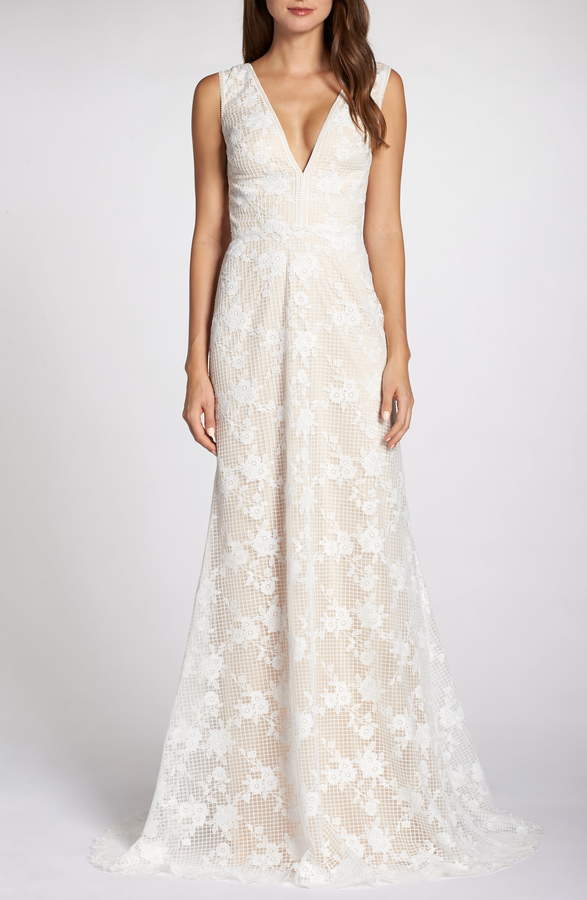 Tadashi Shoji Wedding Dresses Inspirational V Neck Lace Wedding Dress