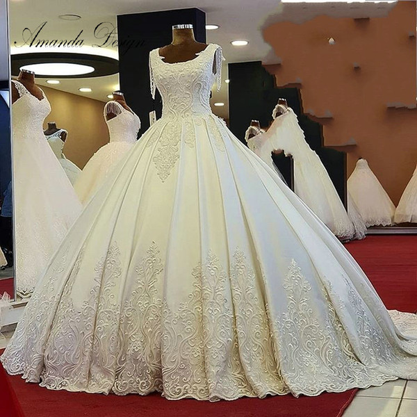 Top Wedding Gown Designers Luxury Hochzeitskleid Cap Sleeve Lace Applique Satin Crystal Wedding Dress Design Wedding Dress Famous Wedding Dress Designers From Tengdingwedding $678 71