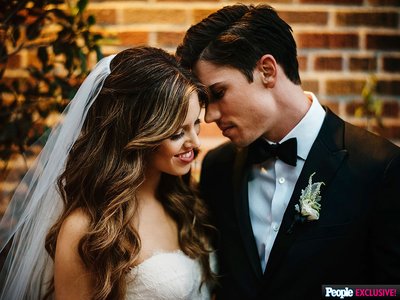Vampire Wedding Dresses Unique Kayla Ewell Marries Tanner Novlan