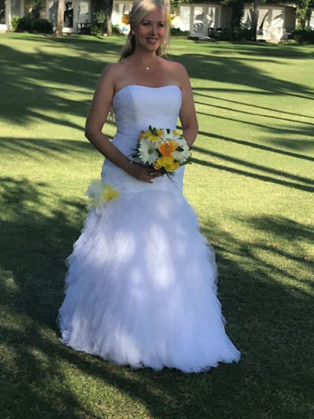 Wedding Dress Fit Unique Bride & Co Size 12