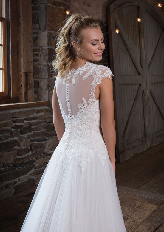 Wedding Dress Images Beautiful Style 1122 soft Tulle Ball Gown with Basque Waist