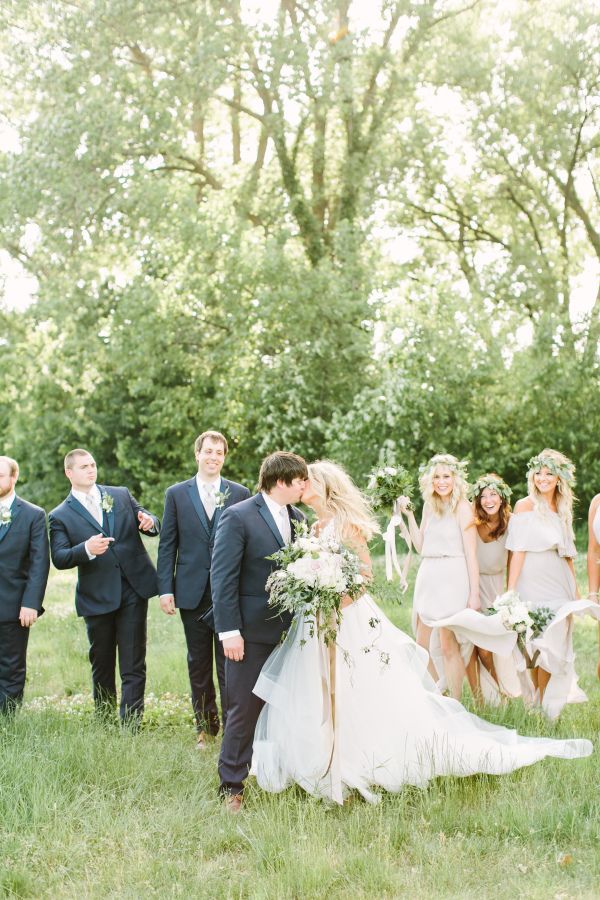 Wedding Dresses Des Moines Best Of Boho Chic Outdoor Iowa Wedding From Mustard Seed Graphy