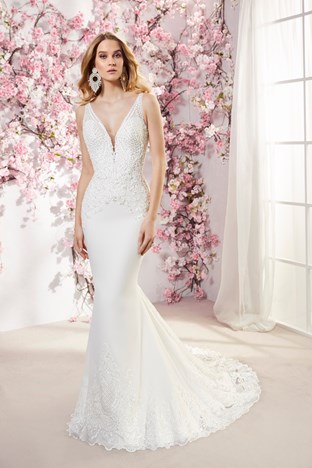 Wedding Dresses for Apple Shape Elegant Victoria Jane Romantic Wedding Dress Styles