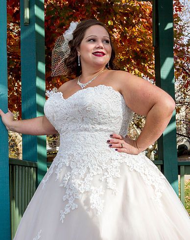 Wedding Dresses for Heavy Brides Beautiful This Lace Embellished Wedding Gown Flatters the Curvy Bride