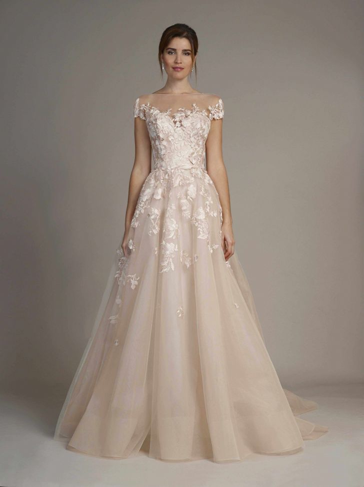 marchesa wedding dress photo about tea length lace wedding dresses cap sleeves lovely pin od 728x972