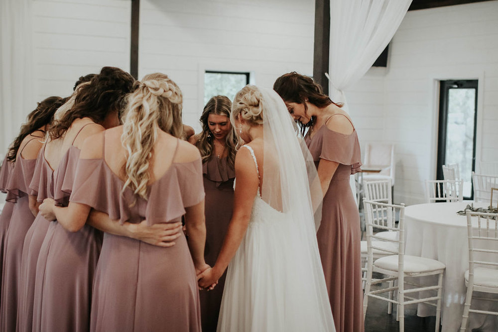 Wedding Dresses Tulsa Unique Fall Weddings In Oklahoma — Dream Point Ranch