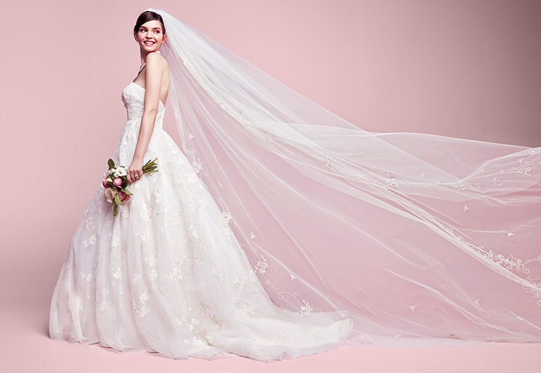 Wedding Dresses with Cathedral Length Train Lovely Bridal Veil Guide Styles Lengths Tips & Advice